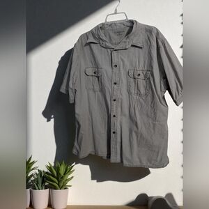 Croft & Barrow Men's Gray Button-Down Shirt Size X-Large